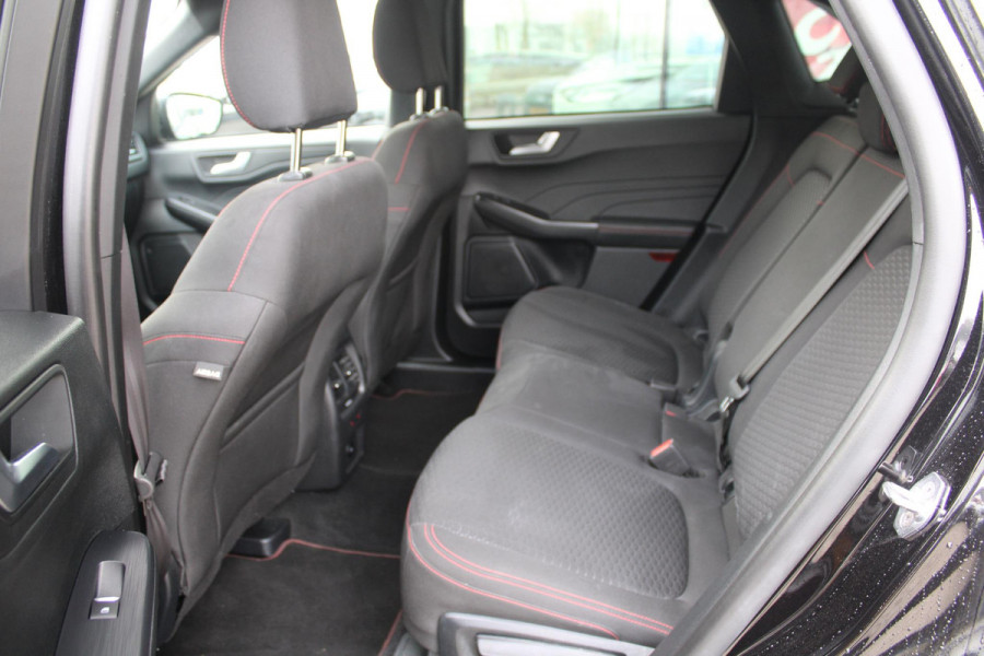 Ford Kuga 2.5 FHEV ST-Line 190pk | Winterpack | Achteruitrijcamera | SYNC 4 Navigatie | All Weatherbanden | Geen stekker nodig