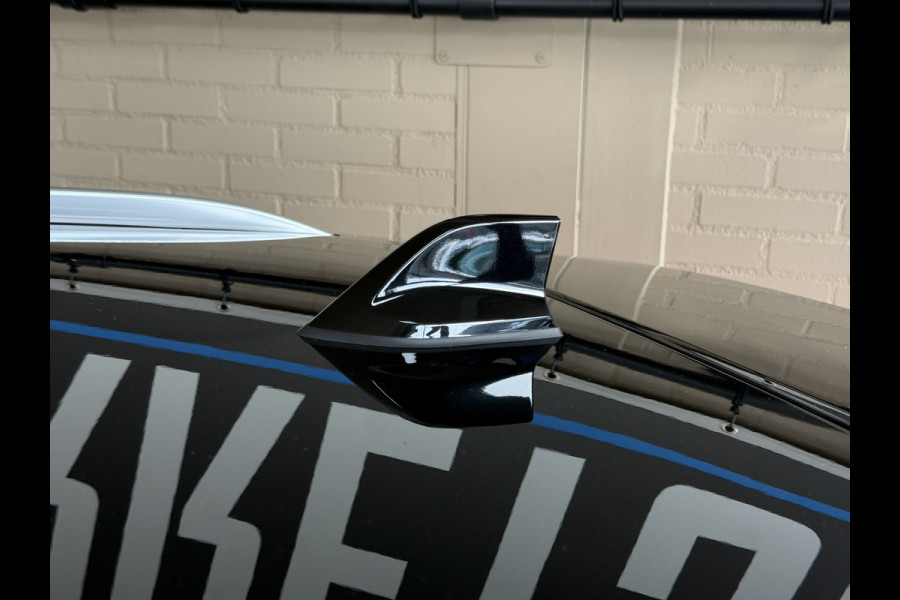 Renault Captur 1.3 TCe 140 R.S. Line | Groot Navi | Bose | 360 | Stoel,Stuur & voorruit verwarming | ACC | Dodehoek | 100% Dealer onderhouden!