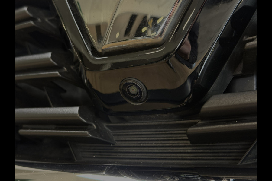 Renault Captur 1.3 TCe 140 R.S. Line | Groot Navi | Bose | 360 | Stoel,Stuur & voorruit verwarming | ACC | Dodehoek | 100% Dealer onderhouden!