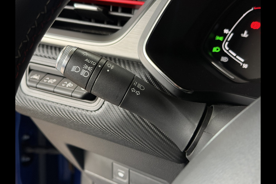 Renault Captur 1.3 TCe 140 R.S. Line | Groot Navi | Bose | 360 | Stoel,Stuur & voorruit verwarming | ACC | Dodehoek | 100% Dealer onderhouden!