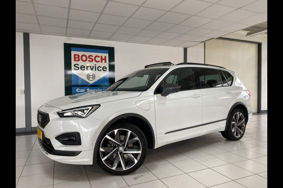Seat Tarraco 1.4 TSI e-Hybrid PHEV FR Panoramadak/Apple carplay/android /360 camera