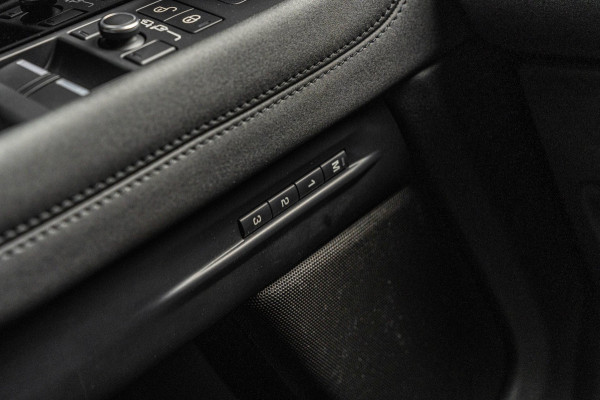 Land Rover Range Rover Evoque 2.0 P250 AWD R-Dynamic HSE ACC Meridian Leder Memory Keyless 20''