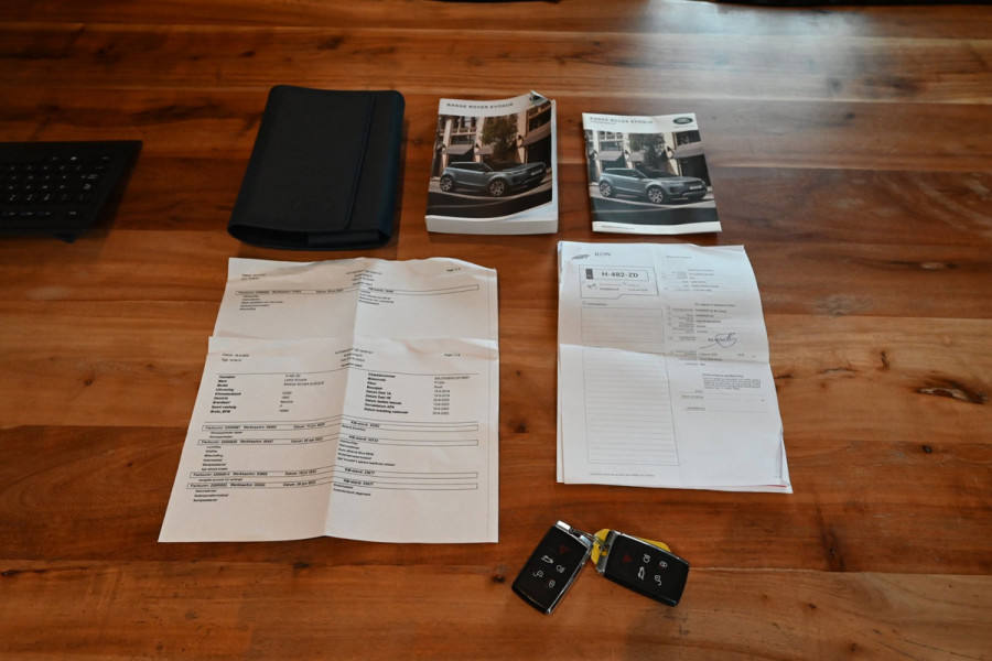 Land Rover Range Rover Evoque 2.0 P250 AWD R-Dynamic HSE ACC Meridian Leder Memory Keyless 20''