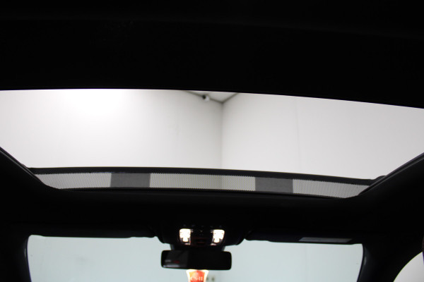 Mercedes-Benz CLA-Klasse Shooting Brake 250 e AMG Premium Plus