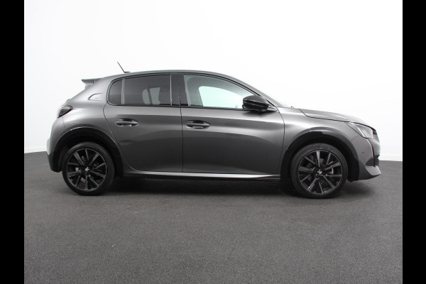 Peugeot 208 1.2 PureTech 100pk Automaat GT-Line Navigatie Apple Carplay/Android Auto Airco Parkeer sensoren Cruise Control Led Lichtmetalen Velgen