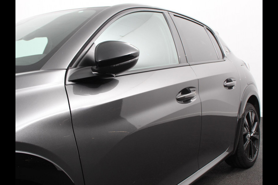Peugeot 208 1.2 PureTech 100pk Automaat GT-Line Navigatie Apple Carplay/Android Auto Airco Parkeer sensoren Cruise Control Led Lichtmetalen Velgen