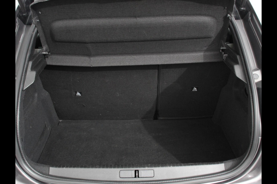 Peugeot 208 1.2 PureTech 100pk Automaat GT-Line Navigatie Apple Carplay/Android Auto Airco Parkeer sensoren Cruise Control Led Lichtmetalen Velgen