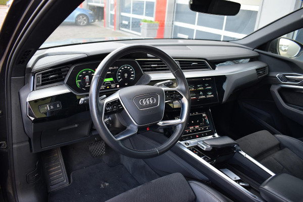 Audi e-tron 55 quattro S edition 95 kWh | 2x S-Line | Pano | Half Leer | Memory