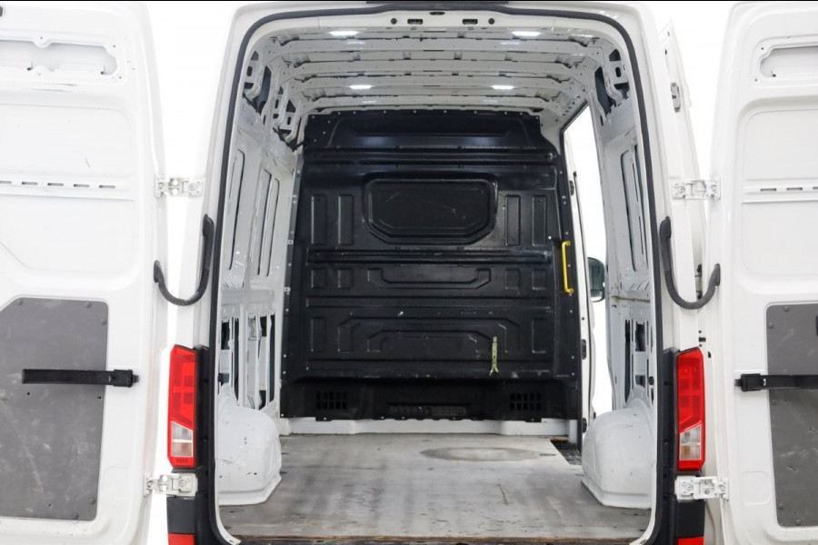 Volkswagen Crafter 35 2.0 TDI 140pk E6 L3H3 (L2H2) Airco/Navi/Imperiaal 11-2018