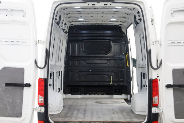 Volkswagen Crafter 35 2.0 TDI 140pk E6 L3H3 (L2H2) Airco/Navi/Imperiaal 11-2018