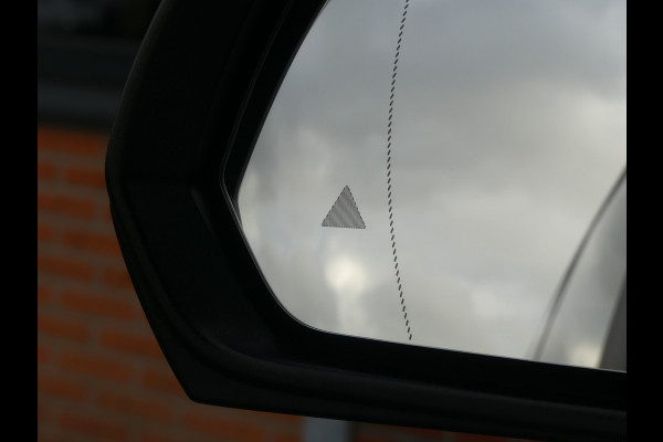 Mercedes-Benz V-Klasse 300d Lang AMG Dubbel Cabine Trekhaak/Burmester/LEER