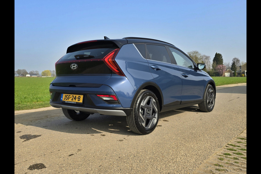 Hyundai Bayon 1.0 T-GDI Premium Sky - 100 Pk - AUTOMAAT - ParkeerCamera - Stoelverwarming - Stuurverwarming