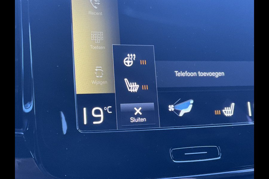 Volvo XC40 1.5 T5 PHEV Pro Pano.dak Leer Trekhaak Carplay stoel/Stuurverw. Recharge