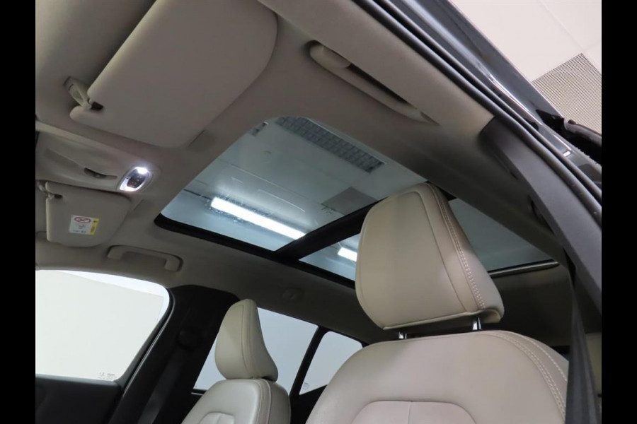 Volvo XC40 1.5 T5 PHEV Pro Pano.dak Leer Trekhaak Carplay stoel/Stuurverw. Recharge