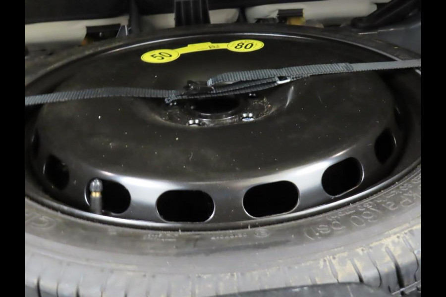 Volvo XC40 1.5 T5 PHEV Pro Pano.dak Leer Trekhaak Carplay stoel/Stuurverw. Recharge