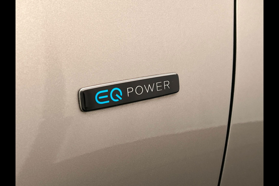 Mercedes-Benz A-Klasse 250 e AMG | Widescreen | Carplay Adaptive-cruise Panoramadak Stoelverwarming Camera Sfeerverlichting