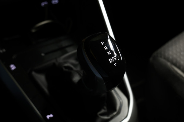 Volkswagen Polo 1.0 TSI Highline DSG VIRTUAL DasHB CARPLAY AIRCO STOELVW R line Vlgn PDC "21
