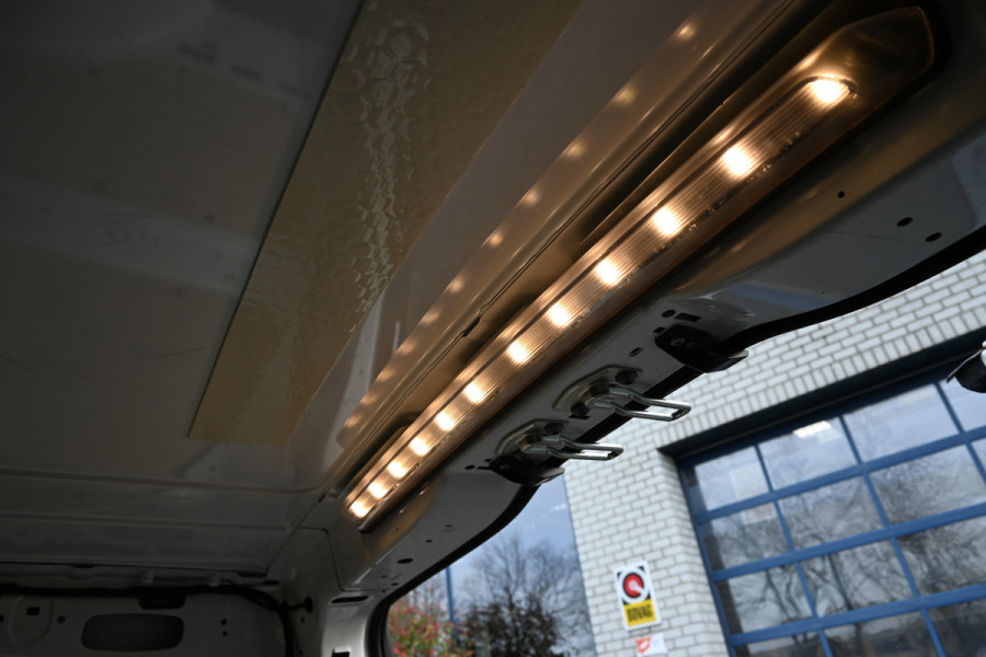 Mercedes-Benz Vito 116 CDI L2 Pro Navigatie met camera, 270 Graden achterdeuren met ruiten