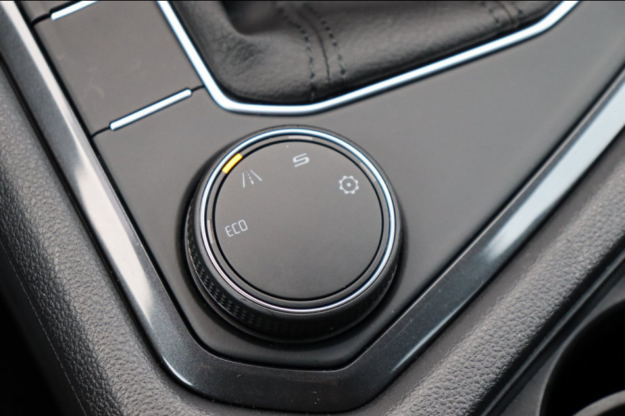 Seat Tarraco 1.5 TSI FR Business Intense org.NL parelmoer stuurverw leer/alc+el+memory camera