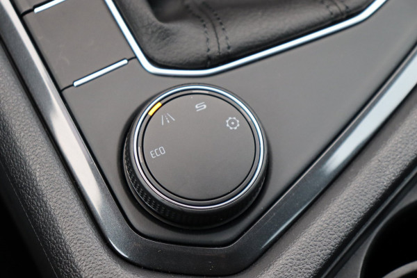 Seat Tarraco 1.5 TSI FR Business Intense org.NL parelmoer stuurverw leer/alc+el+memory camera