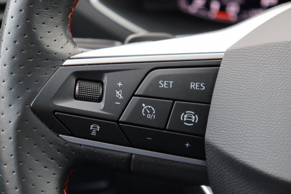 Seat Tarraco 1.5 TSI FR Business Intense org.NL parelmoer stuurverw leer/alc+el+memory camera