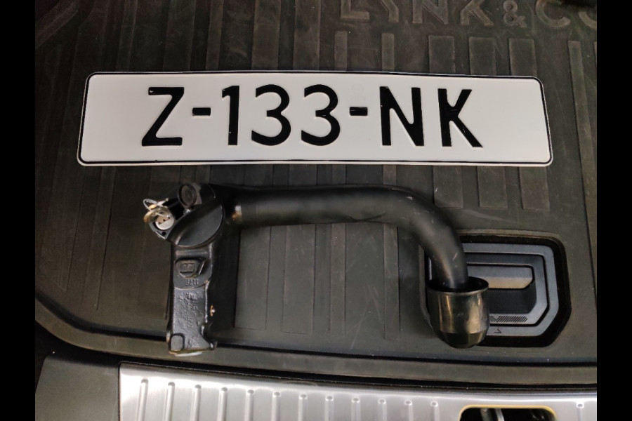 Lynk & Co 01 1.5 262pk PHEV Trekhaak Zwarte Hemel Plug-in