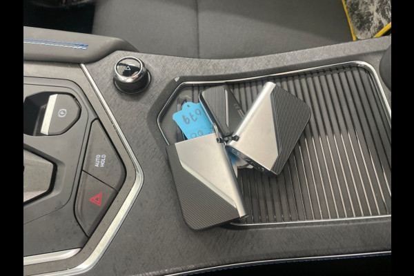 Lynk & Co 01 1.5 262pk PHEV Trekhaak Zwarte Hemel Plug-in