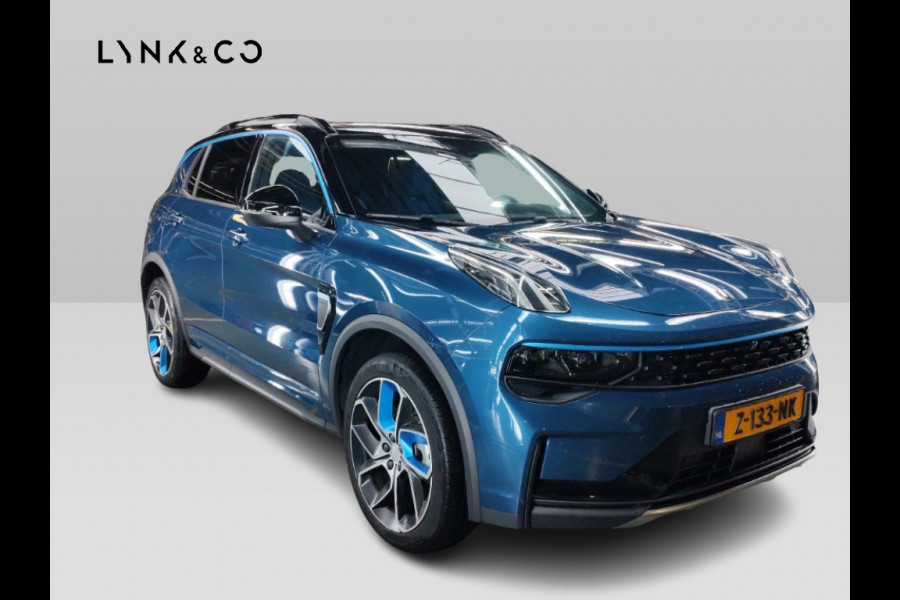 Lynk & Co 01 1.5 262pk PHEV Trekhaak Zwarte Hemel Plug-in