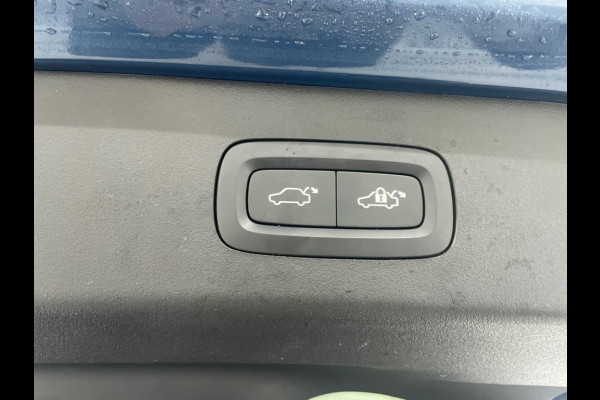 Lynk & Co 01 1.5 262pk PHEV Trekhaak Zwarte Hemel Plug-in