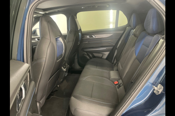 Lynk & Co 01 1.5 262pk PHEV Trekhaak Zwarte Hemel Plug-in