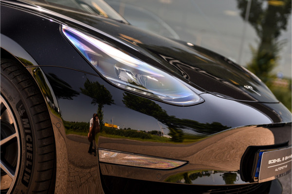 Tesla Model 3 Standard RWD Plus 60 kWh ** Autopilot **