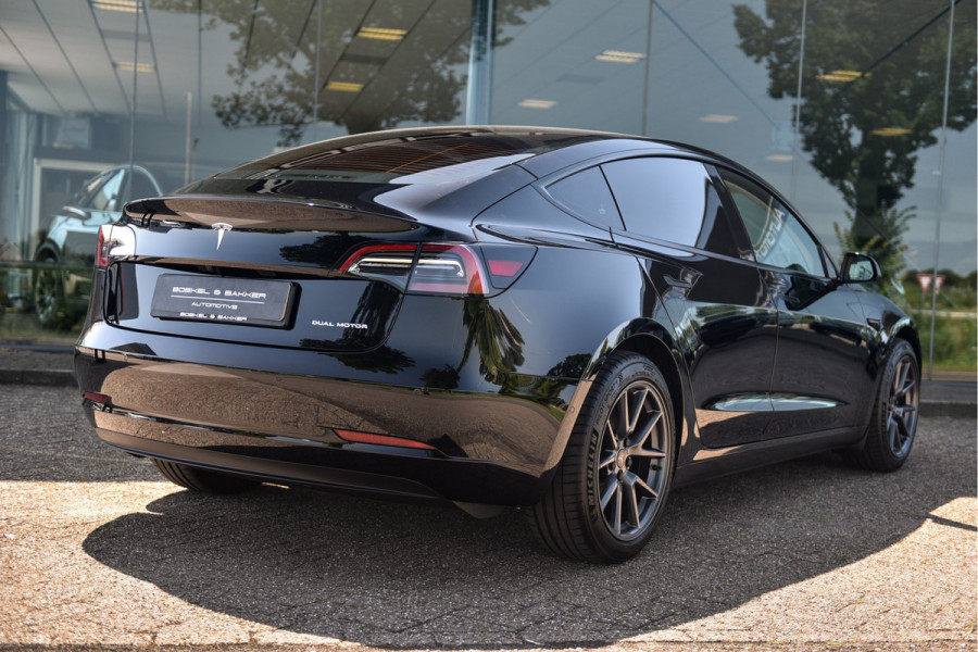 Tesla Model 3 Standard RWD Plus 60 kWh ** Autopilot **