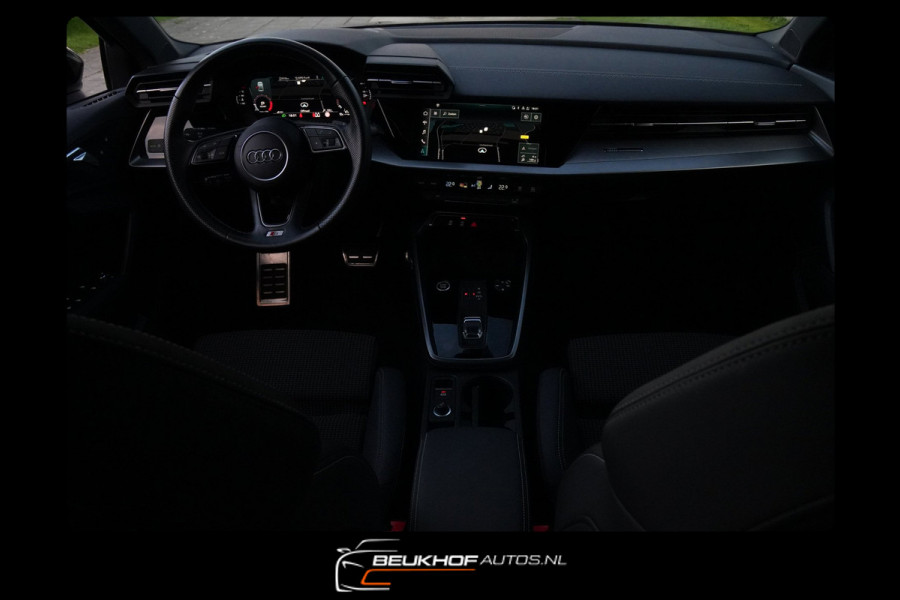 Audi A3 Limousine 30 TFSI S-Line Maxton Navi Carplay Camera