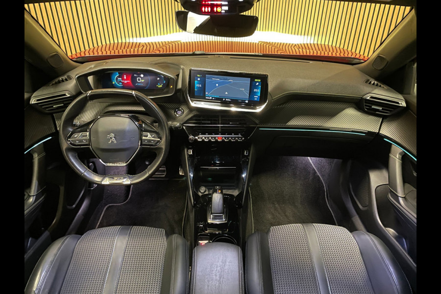 Peugeot e-2008 EV GT-LINE 50 kWh|1/2 LEDER|NAVIGATIE|ANDROID AUTO/APPLE CARPLAY|CAMERA(360)|CRUISE+CLIMATE CONTROL|LANE-ASSIST|PDC