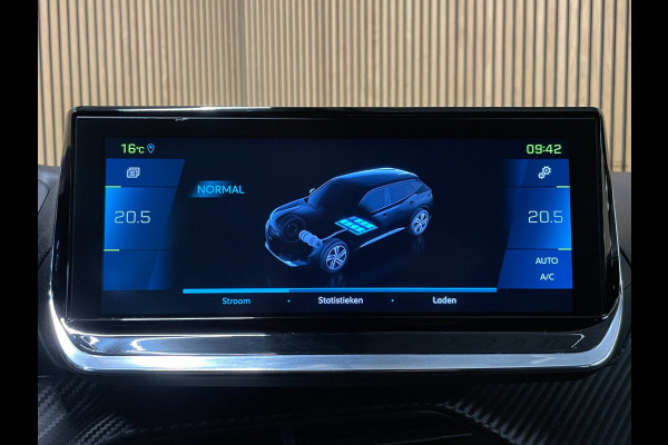 Peugeot e-2008 EV GT-LINE 50 kWh|1/2 LEDER|NAVIGATIE|ANDROID AUTO/APPLE CARPLAY|CAMERA(360)|CRUISE+CLIMATE CONTROL|LANE-ASSIST|PDC