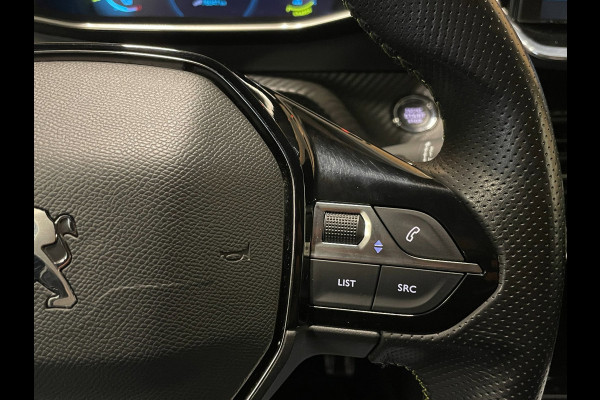 Peugeot e-2008 EV GT-LINE 50 kWh|1/2 LEDER|NAVIGATIE|ANDROID AUTO/APPLE CARPLAY|CAMERA(360)|CRUISE+CLIMATE CONTROL|LANE-ASSIST|PDC