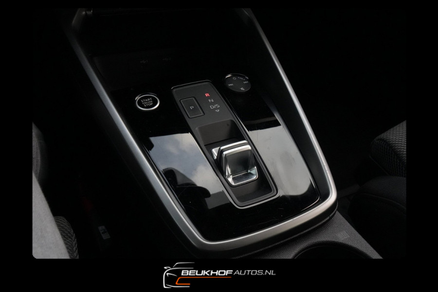 Audi A3 Sportback 30 TFSI Business edition Nav Parkeersensor