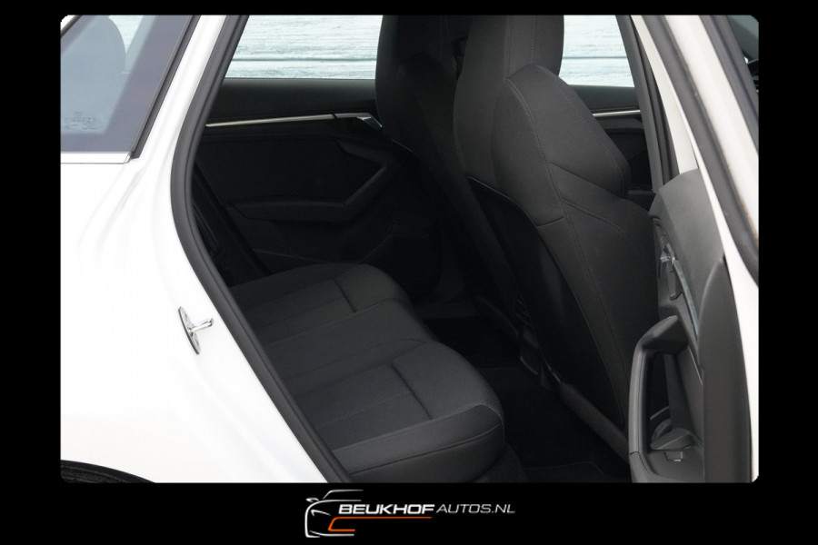 Audi A3 Sportback 30 TFSI Business edition Nav Parkeersensor