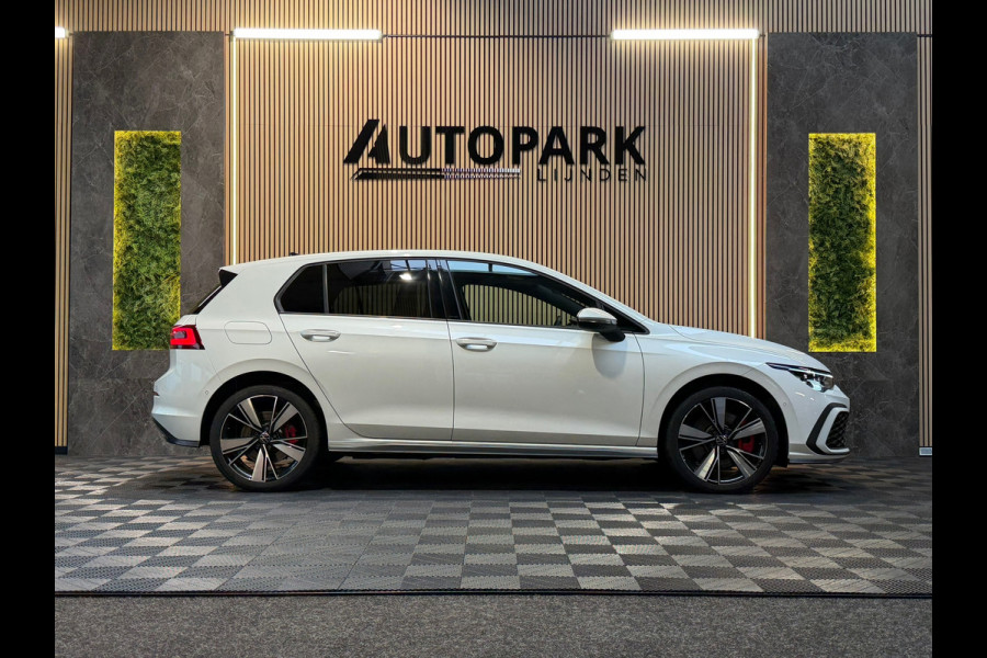 Volkswagen Golf 1.4 eHybrid GTE |PANO|VIRTUAL|IQ LIGHT|CAMERA|DEALER ONDERHOUDEN|STOEL+STUUR VERWARMING|CARPLAY|DODEHOEK ASSISTENT