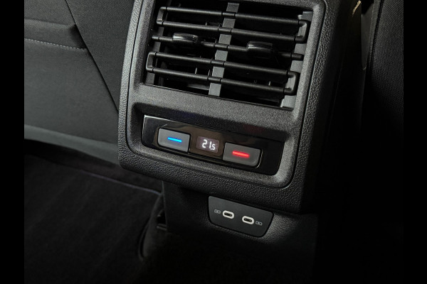 Volkswagen Golf 1.4 eHybrid GTE |PANO|VIRTUAL|IQ LIGHT|CAMERA|DEALER ONDERHOUDEN|STOEL+STUUR VERWARMING|CARPLAY|DODEHOEK ASSISTENT
