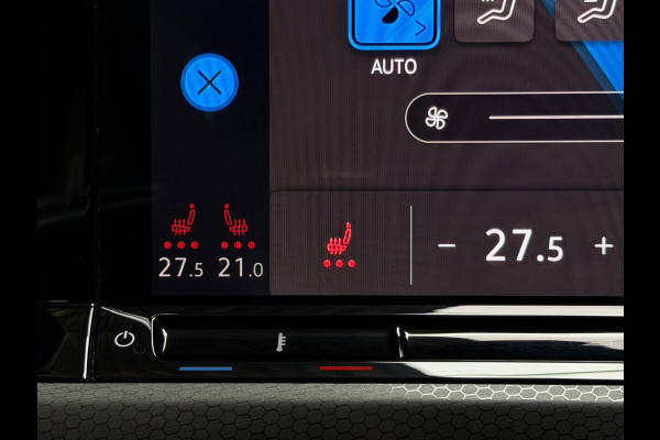 Volkswagen Golf 1.4 eHybrid GTE |PANO|VIRTUAL|IQ LIGHT|CAMERA|DEALER ONDERHOUDEN|STOEL+STUUR VERWARMING|CARPLAY|DODEHOEK ASSISTENT