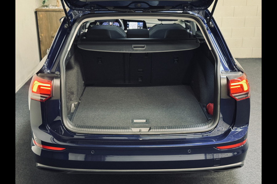 Volkswagen Golf Variant 1.0 eTSI Life Business | 18" | Camera | Trekhaak
