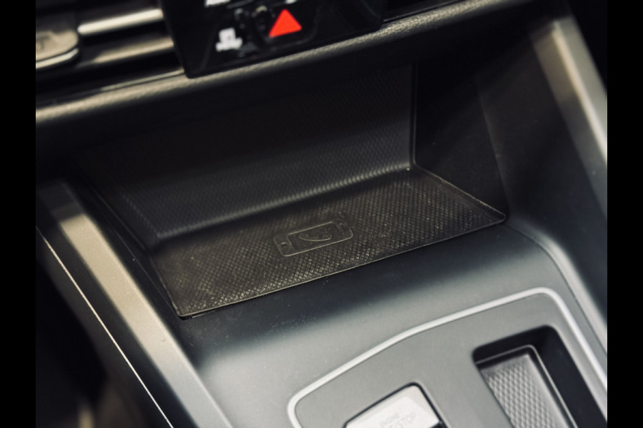 Volkswagen Golf Variant 1.0 eTSI Life Business | 18" | Camera | Trekhaak