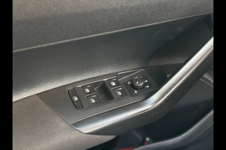 Volkswagen Polo 1.0 TSI NAP Navi Airco Led ACC APK