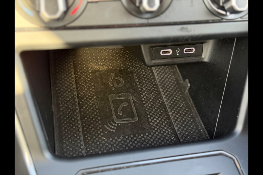 Volkswagen Polo 1.0 TSI NAP Navi Airco Led ACC APK