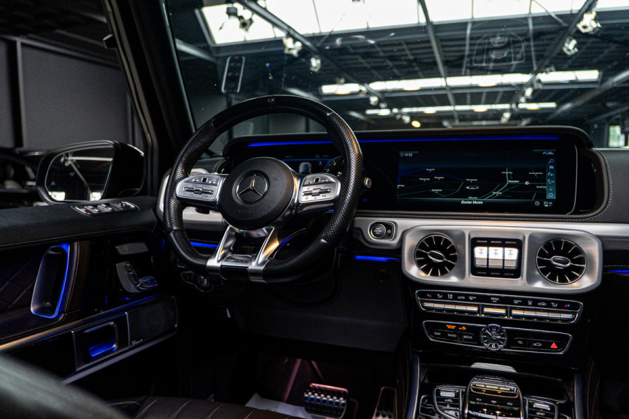 Mercedes-Benz G-Klasse 63 Navi Burmester Leer 360 Camera PTS Massage Schuif (kantel) dak Memory seats Stoelventilatie Stoelverwarming Climate voor en achter Distronic+ Trekhaak