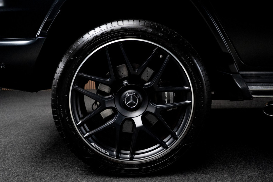 Mercedes-Benz G-Klasse 63 Navi Burmester Leer 360 Camera PTS Massage Schuif (kantel) dak Memory seats Stoelventilatie Stoelverwarming Climate voor en achter Distronic+ Trekhaak