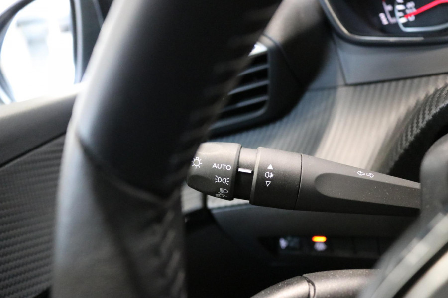 Peugeot 208 1.2 PureTech Active Pack | NAVI | CARPLAY | NL AUTO | NAP |