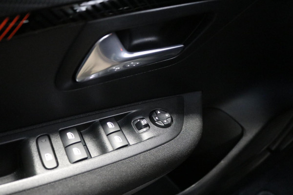 Peugeot 208 1.2 PureTech Active Pack | NAVI | CARPLAY | NL AUTO | NAP |