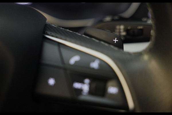 Audi Q5 55 TFSI e Quattro SQ5 Look / Massage / Acc / 360 Camera / Navi / Lane Assist / Virtual Cockpit / Open Pano / Led / 22 Inch